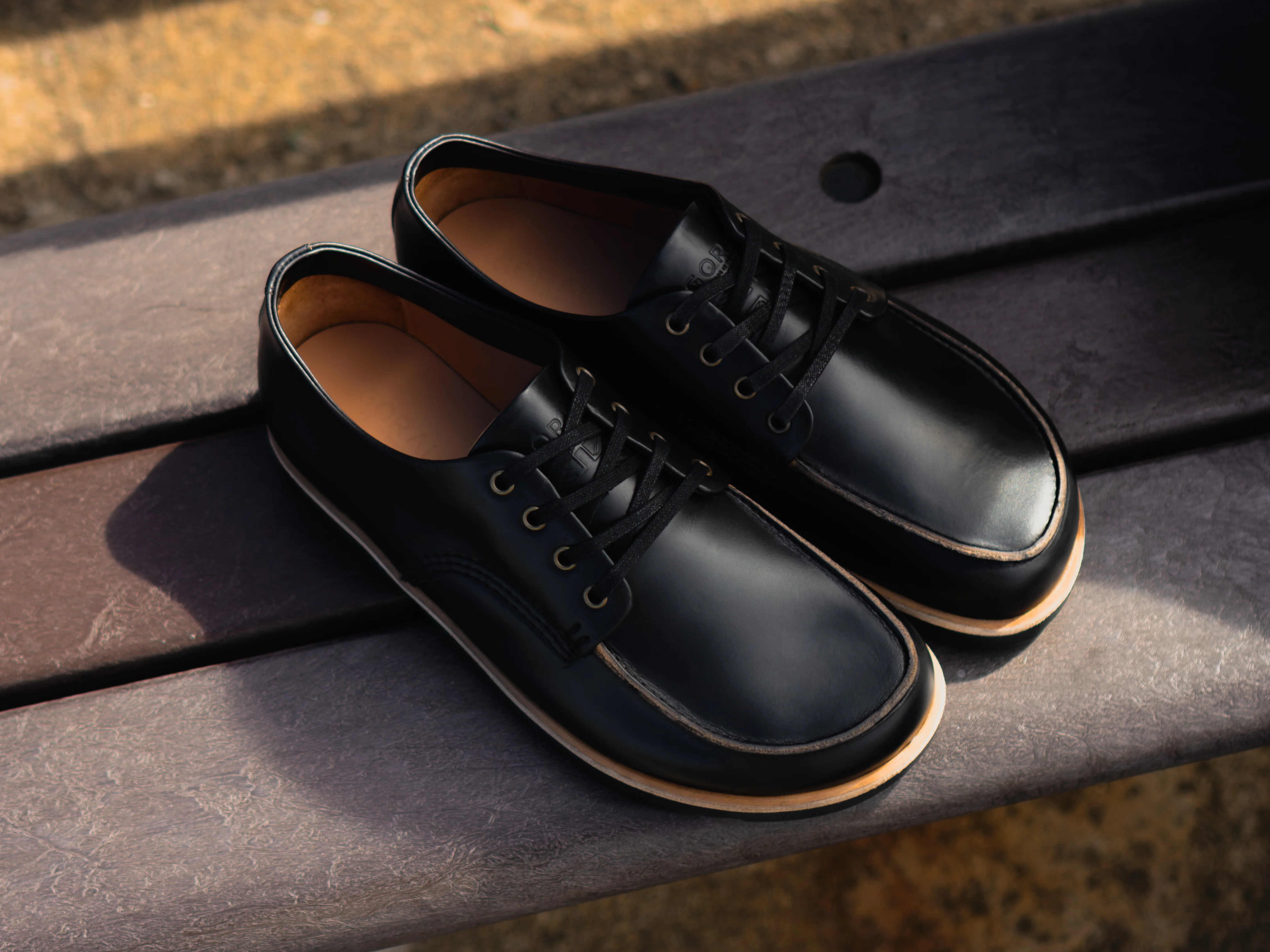 TOTLEY Barefoot Apron Shoe - Black Horween Chromexcel Leather - Image 4
