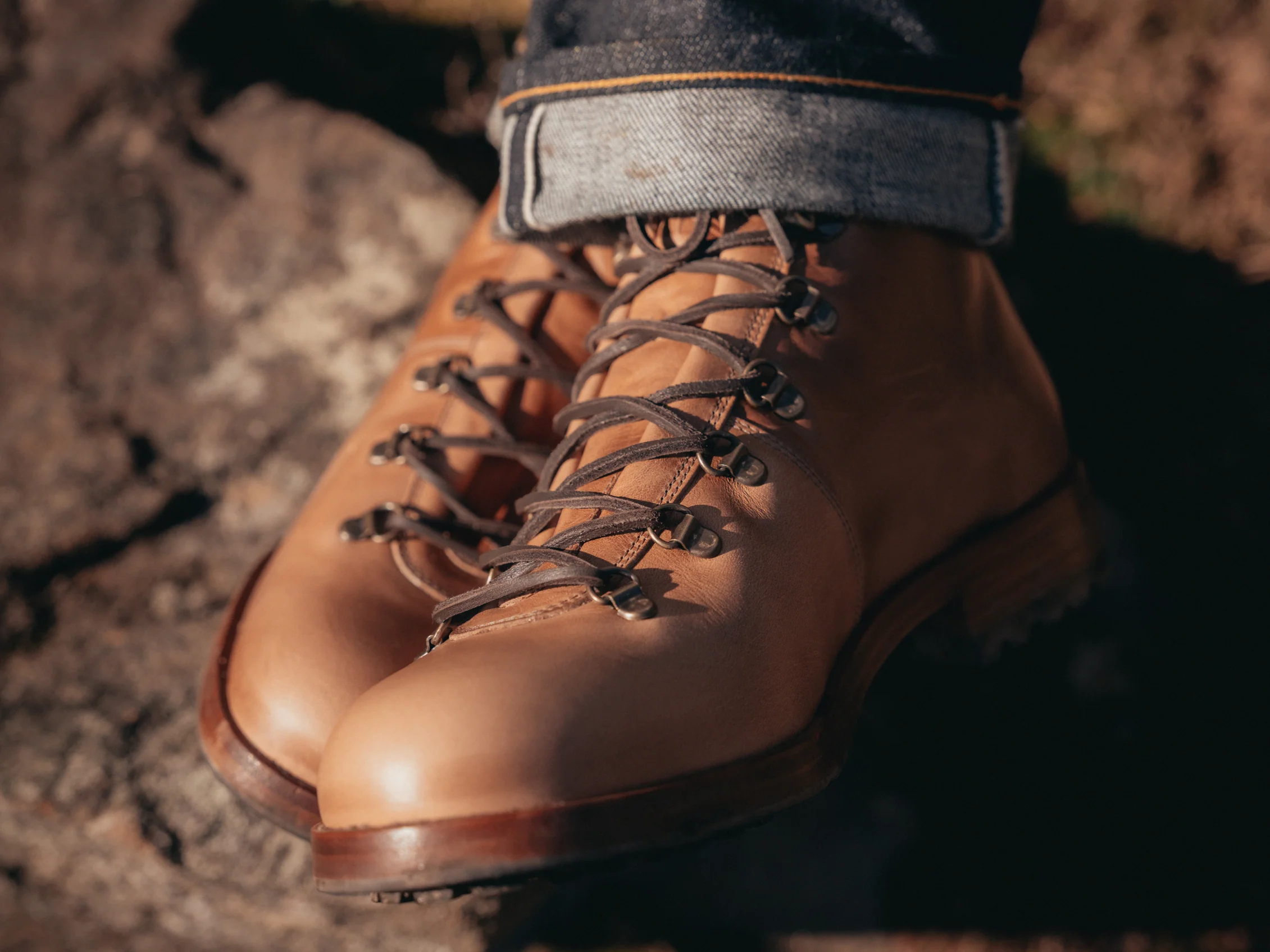 HAROLD Hiking Boot - Horween Natural Leather - Image 4